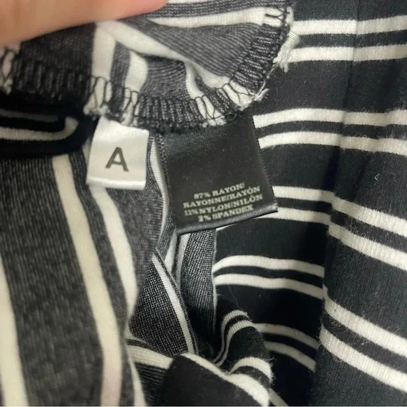 Ann Taylor Black White Stripe Dress MIDI Size Small - Picture 7 of 8